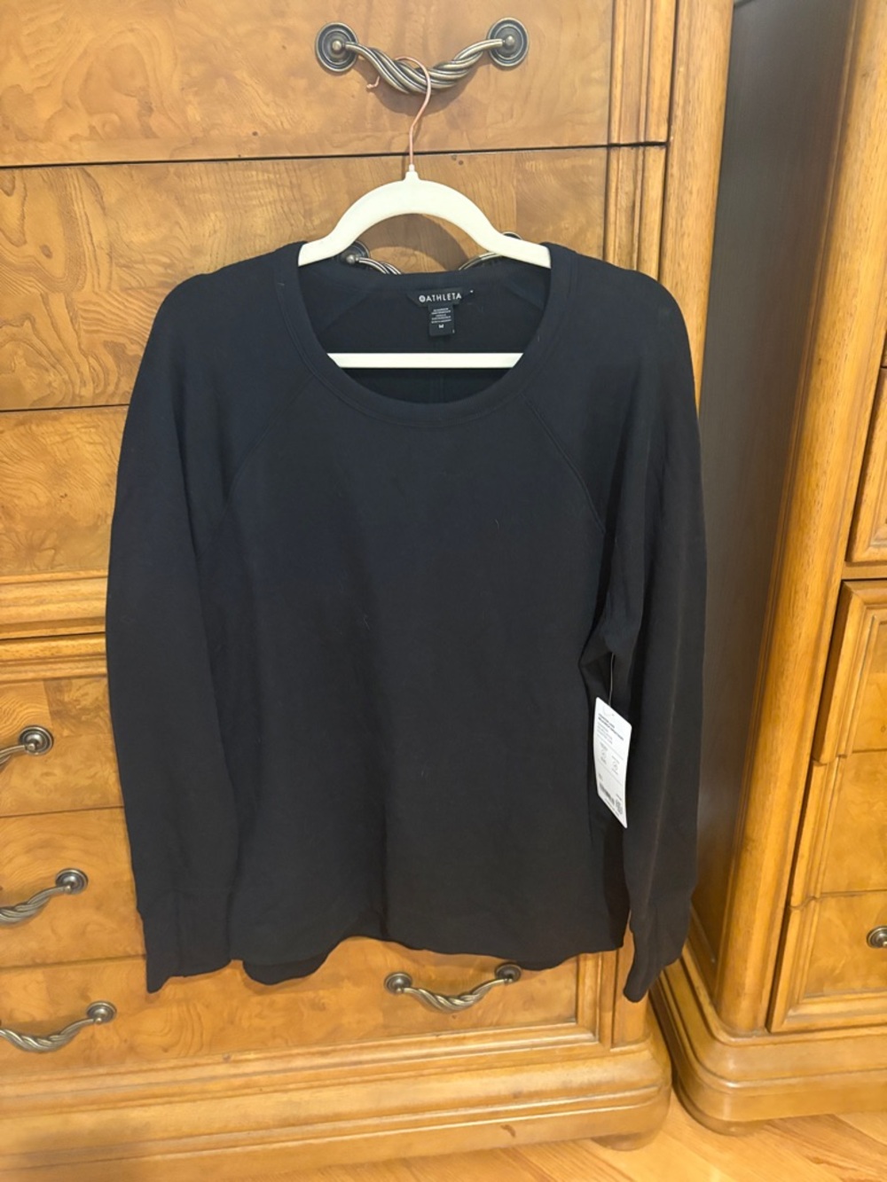 Athleta Men's Black Crewneck Sweatshirt